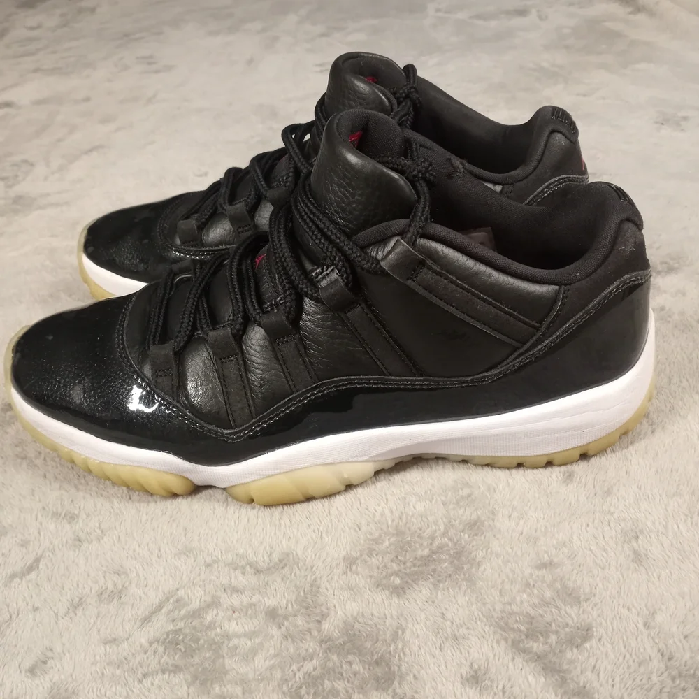 Jordan Retro Low  Basketball Shoes Size 11.5 Jordan Men's Black Sneakers - Picture 9 of 12